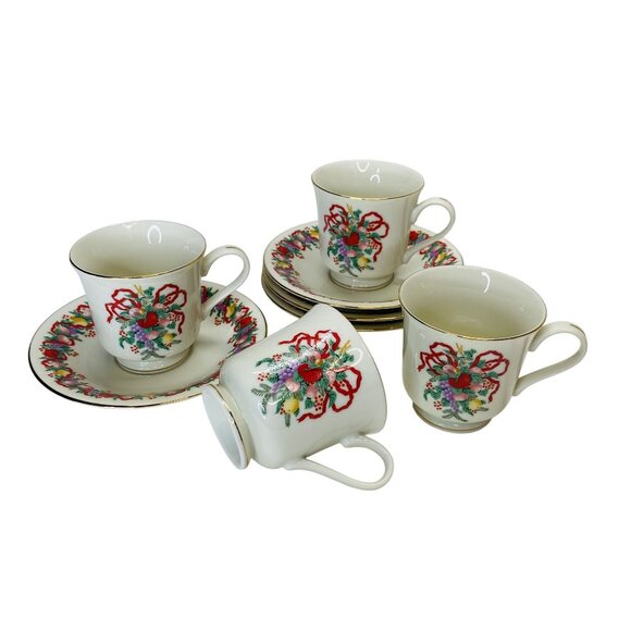 Elegant Vintage Fine China Tea Cup & Saucer Set of 4 Floral Ribbon Gold Trim - Picture 3 of 10